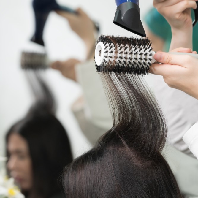 Ladies - Wash, Haircut & Blow Dry incl Treatment